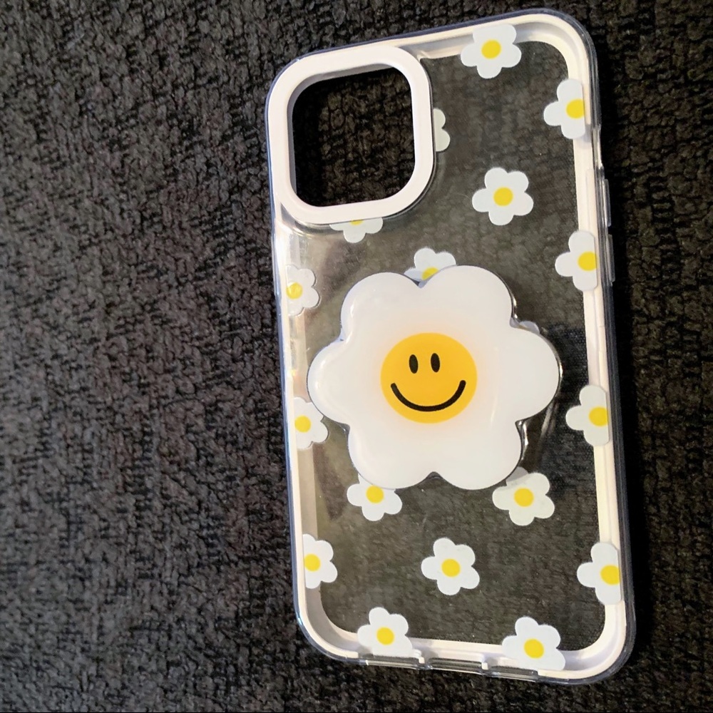 Flower iPhone 12 Pro Max case